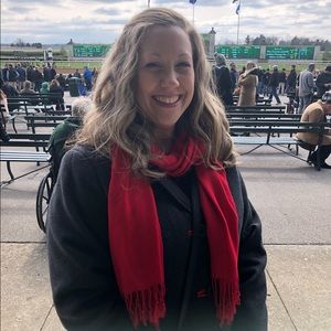 Meet your Posher, Amy